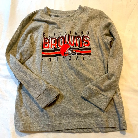 browns graphic tee
